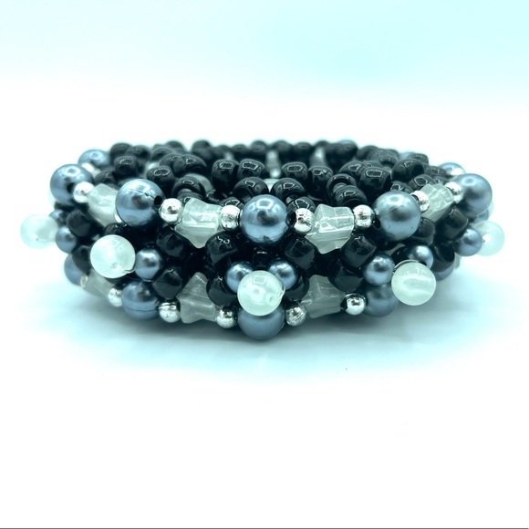 🌌 “Midnight Sky” Glow Kandi Cuff - Picture 3 of 4